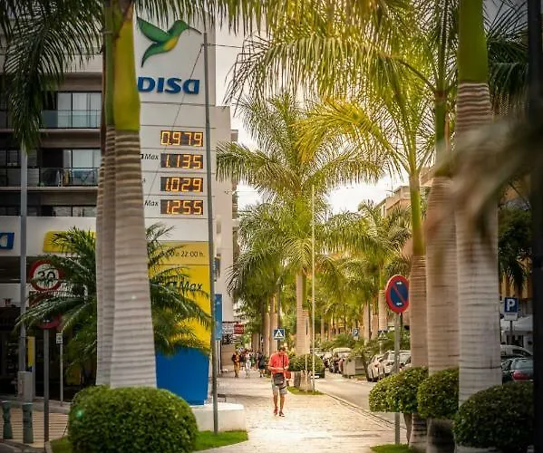 Comodoro Estudio Vista Mar Explotaciones Ravel Arona (Tenerife)