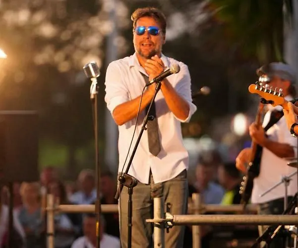 Comodoro Estudio Vista Mar Explotaciones Ravel Lägenhet *