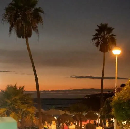 Comodoro Estudio Vista Mar Explotaciones Ravel Daire Arona (Tenerife)