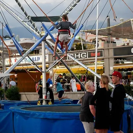 Comodoro Estudio Vista Mar Explotaciones Ravel *